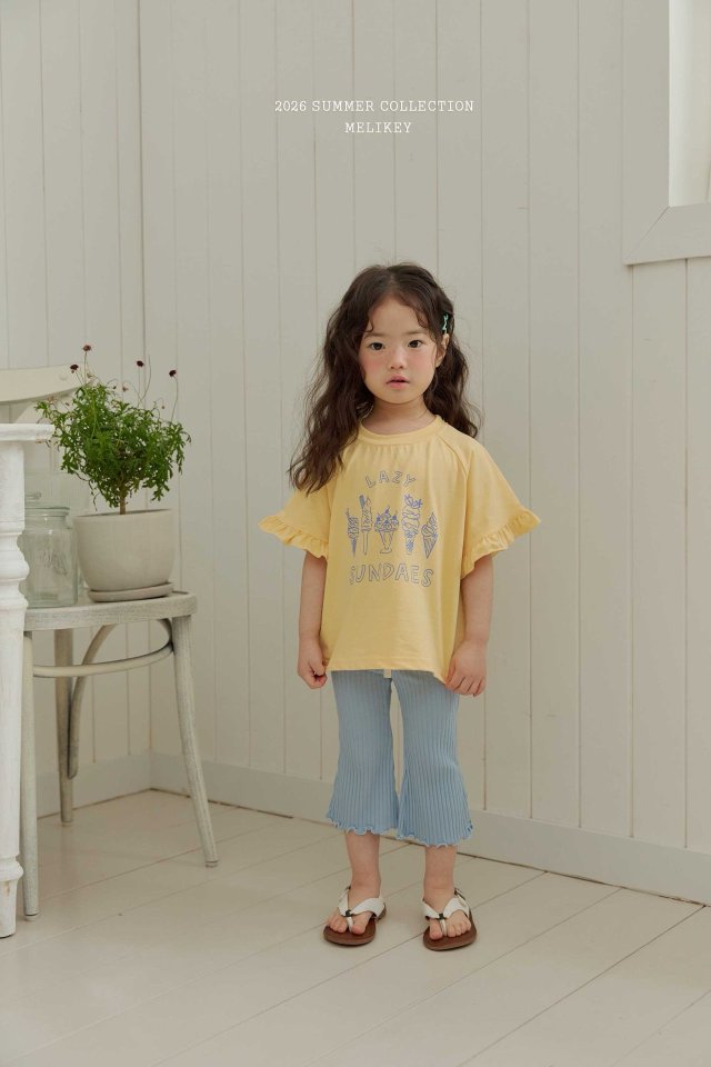 [PRE-ORDER] Parfait T-Shirts
