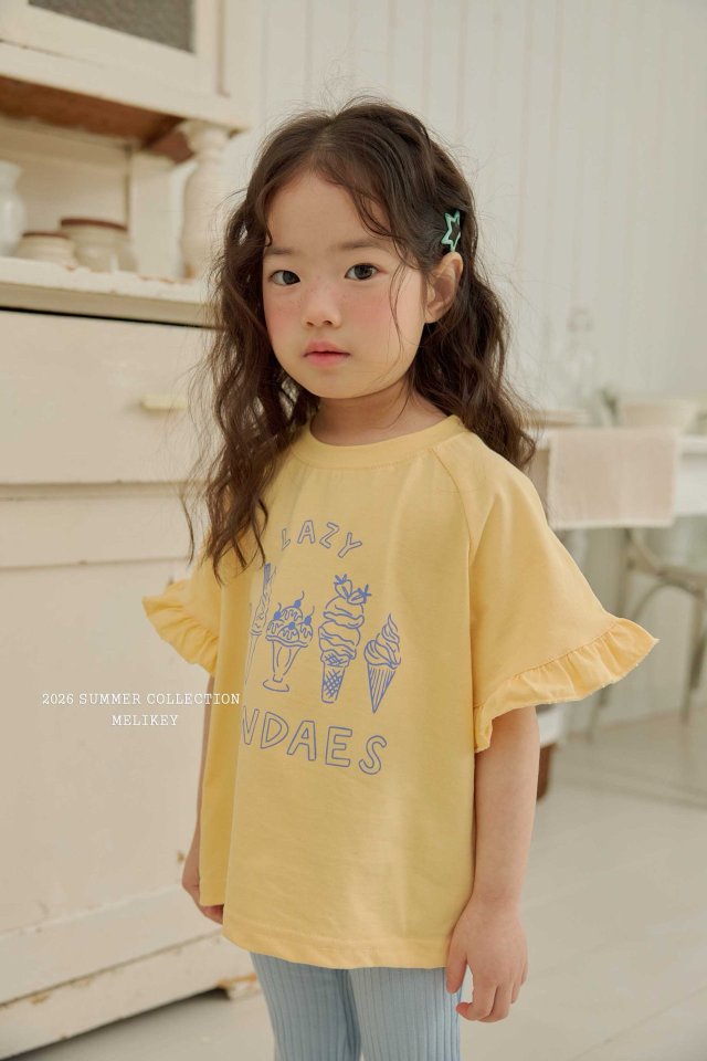 [PRE-ORDER] Parfait T-Shirts