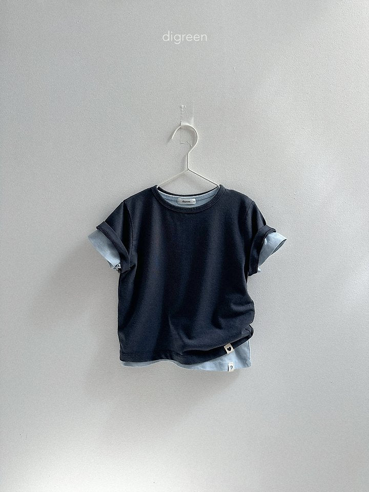 [PRE-ORDER] Layered T-Shirts