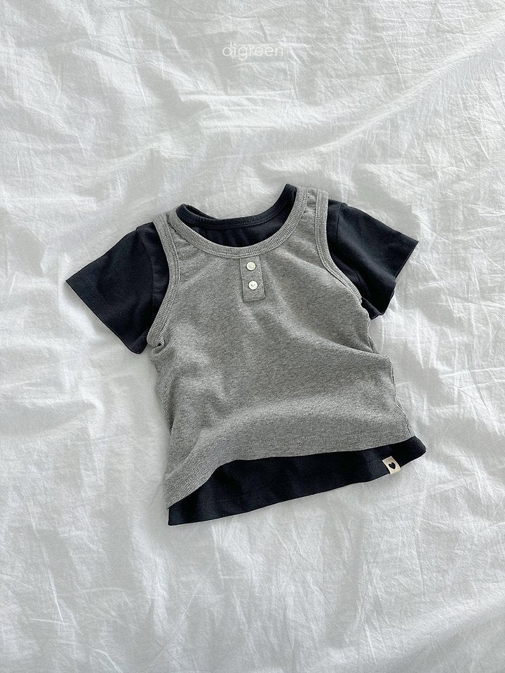 [PRE-ORDER] Layered T-Shirts