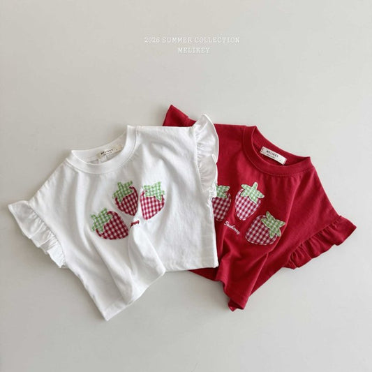[PRE-ORDER] Strawberry Patch T-Shirts