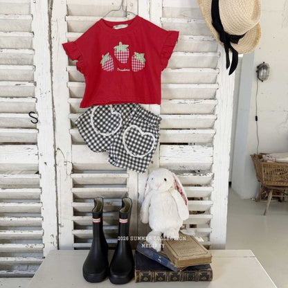 [PRE-ORDER] Strawberry Patch T-Shirts