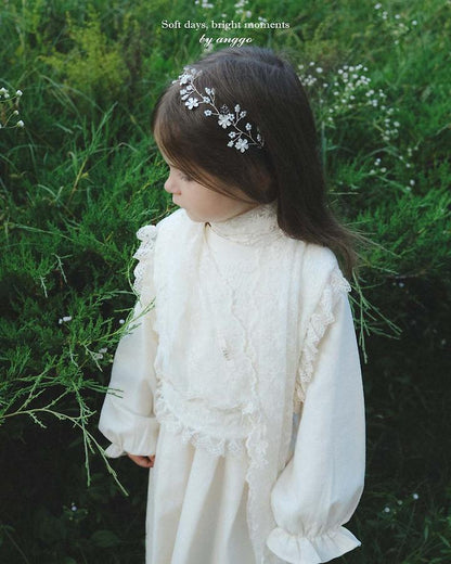 [PRE-ORDER] Eyelet Lace Muffler