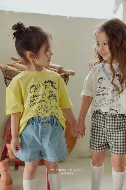 [PRE-ORDER] Diva Betty T-Shirts