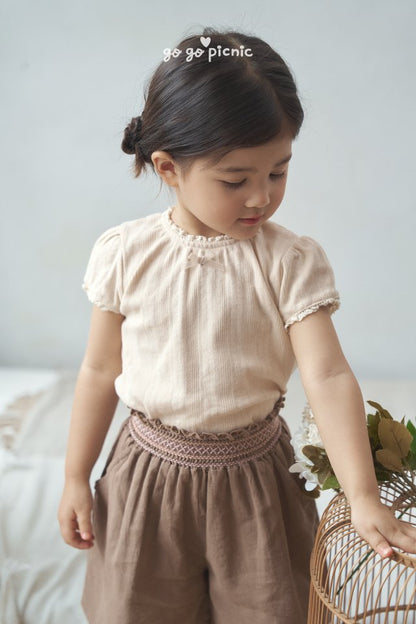 [PRE-ORDER] Mos Flared Shorts