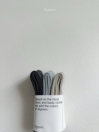 [PRE-ORDER] Grey Socks Set