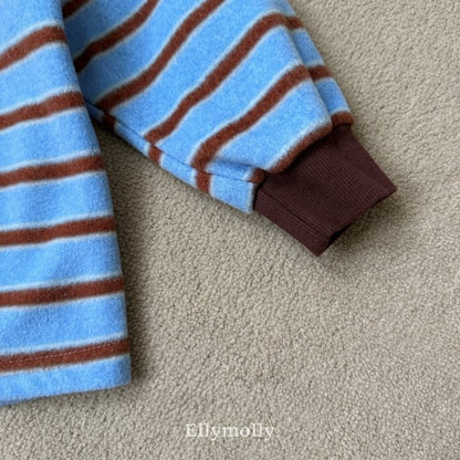 [PRE-ORDER] Pom Pom Snow Collar T-Shirts