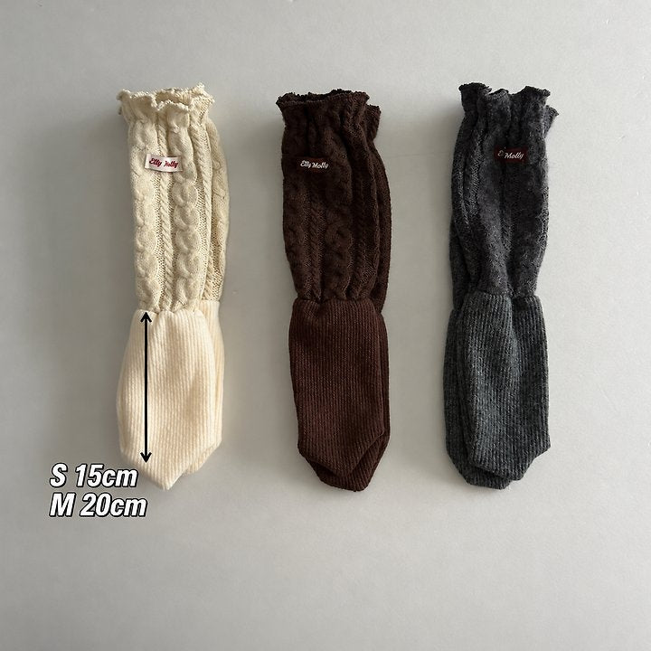 [PRE-ORDER] Twist Wool Socks