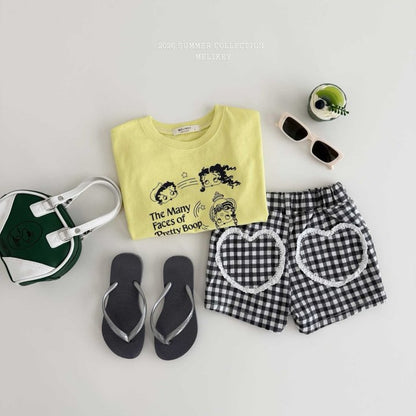 [PRE-ORDER] Diva Betty T-Shirts