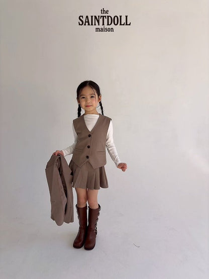 [PRE-ORDER] Berlin Skirts (Mom Couple)