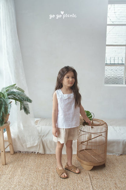 [PRE-ORDER] Joy Lace Shorts