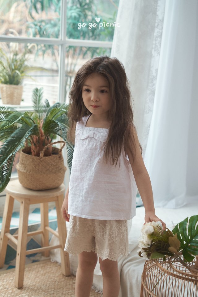 [PRE-ORDER] Joy Lace Shorts