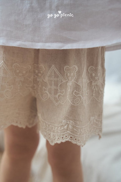 [PRE-ORDER] Joy Lace Shorts