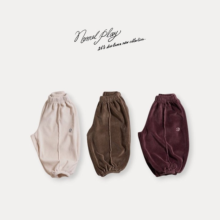 [PRE-ORDER] Velour Jogger