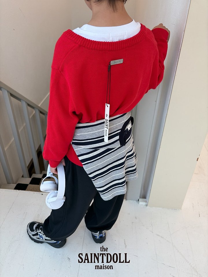 [PRE-ORDER] V Neck Sweater Top (Mom Couple)