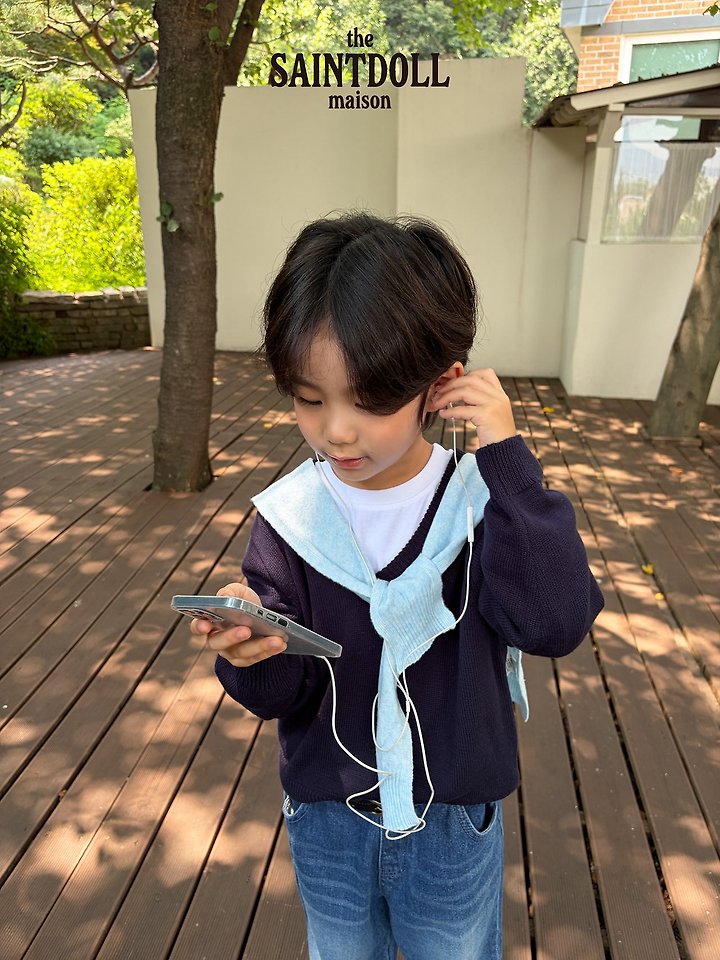 [PRE-ORDER] V Neck Sweater Top (Mom Couple)