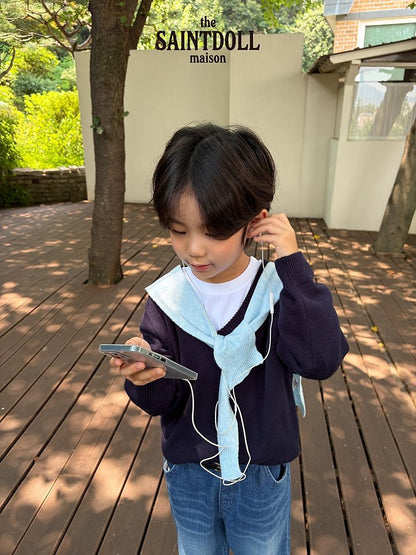 [PRE-ORDER] V Neck Sweater Top (Mom Couple)