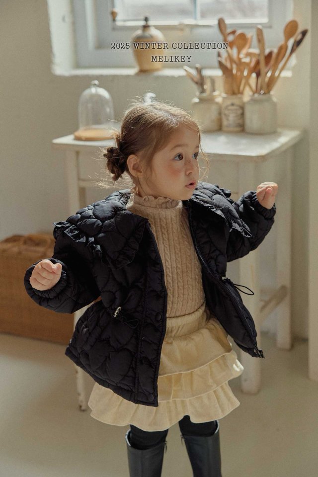 [PRE-ORDER] Heart Quilted Jacket