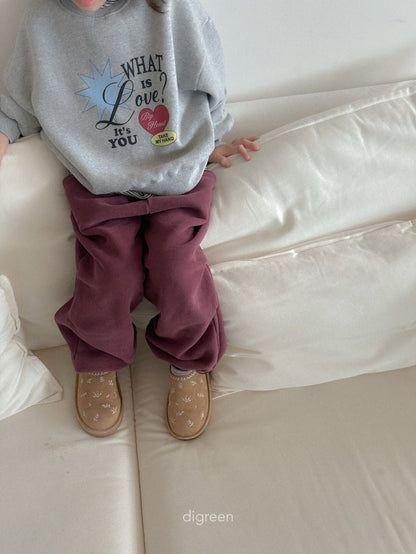 [PRE-ORDER] What Is Love Sweatshirts