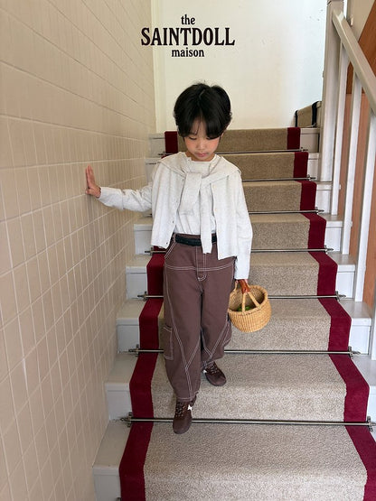 [PRE-ORDER] Classic Cardigan (Mom Couple)