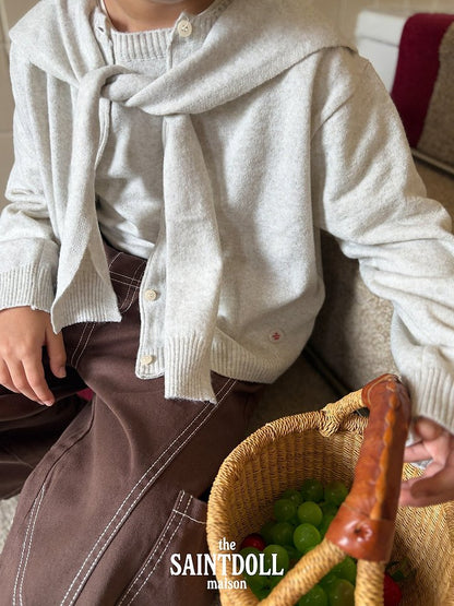 [PRE-ORDER] Classic Cardigan (Mom Couple)