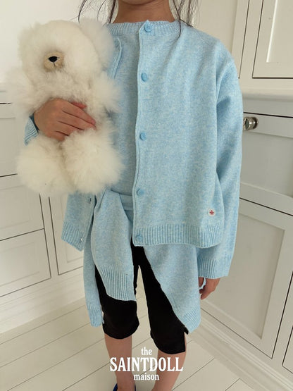 [PRE-ORDER] Classic Cardigan (Mom Couple)