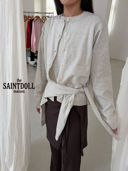 [PRE-ORDER] Classic Cardigan (Mom Couple)