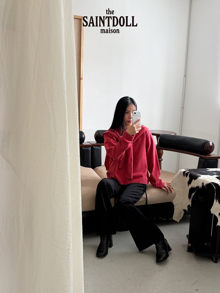 [PRE-ORDER] Classic Cardigan (Mom Couple)