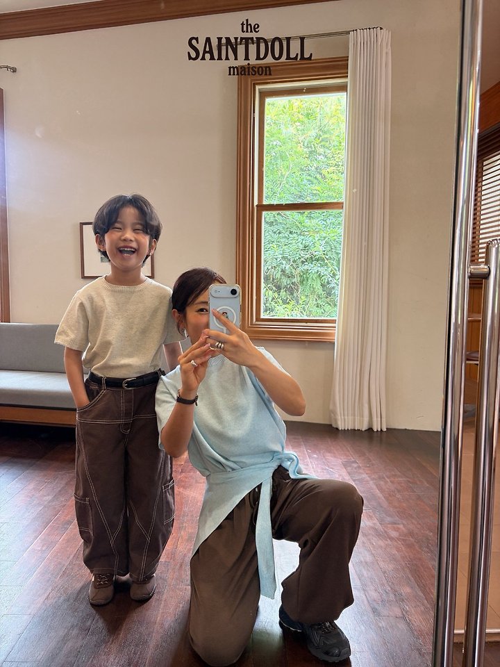 [PRE-ORDER] Round Sweater Top (Mom Couple)