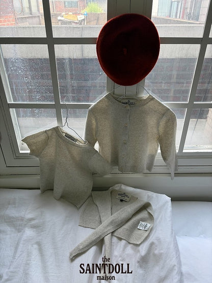 [PRE-ORDER] Round Sweater Top (Mom Couple)