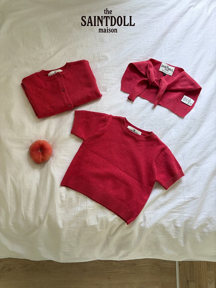 [PRE-ORDER] Round Sweater Top (Mom Couple)