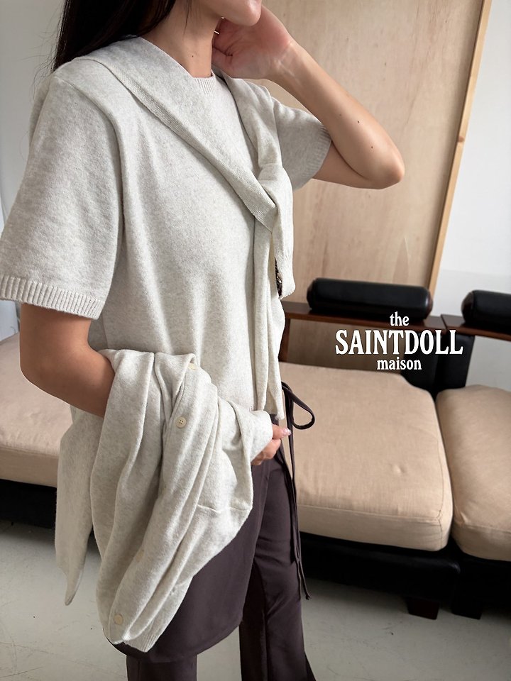 [PRE-ORDER] Round Sweater Top (Mom Couple)