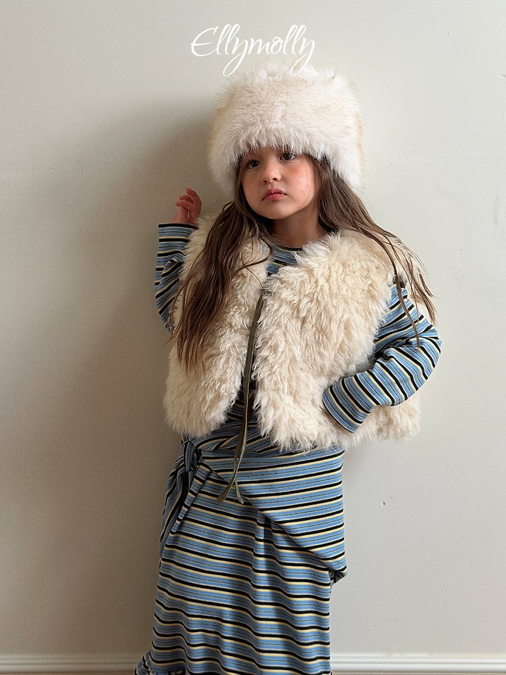 [PRE-ORDER] Fur Reversible Vest