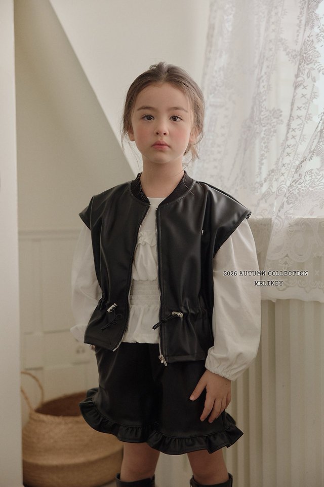 [PRE-ORDER] Faux Leather String Vest