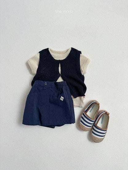[PRE-ORDER] Button Sweater Vest
