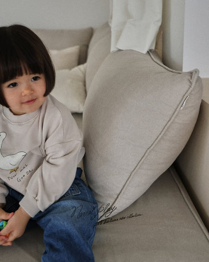 [PRE-ORDER] Gugu Duck Sweatshirts