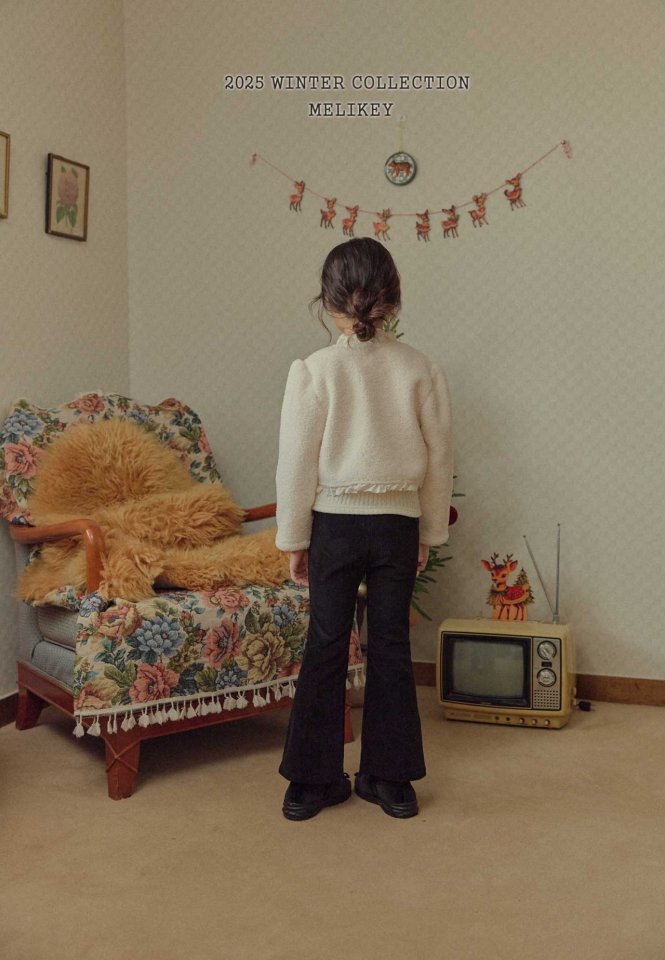 [PRE-ORDER] Ju Ju Sherpa Jacket