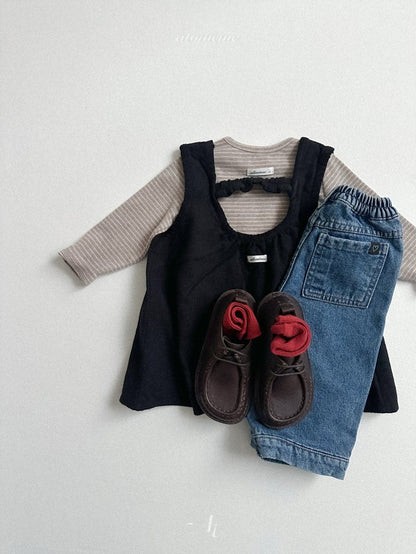 [PRE-ORDER] Half Slit Denim Pants