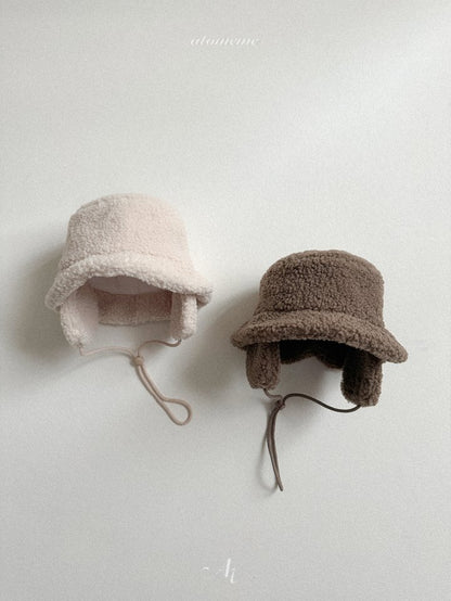 [PRE-ORDER] Teddy Bucket Hat