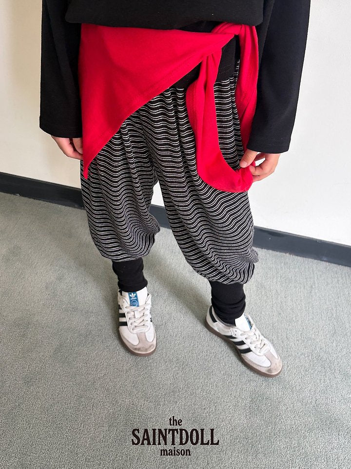 [PRE-ORDER] Bang Bang Ring Pants (Mom Couple)