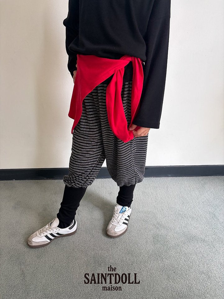 [PRE-ORDER] Bang Bang Ring Pants (Mom Couple)
