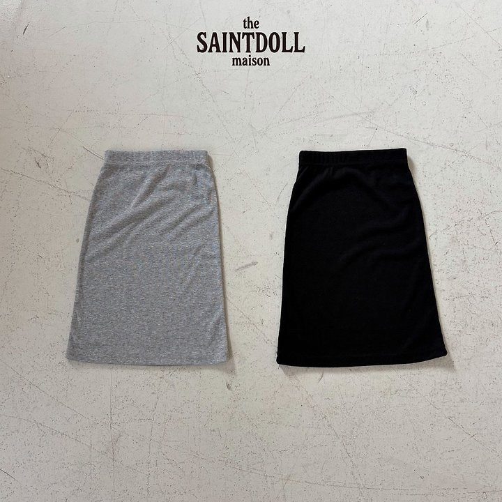 [PRE-ORDER] Flowy Skirts (Mom Couple)