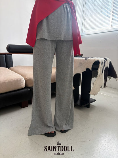 [PRE-ORDER] Soft Boot-Cut Pants (Mom Couple)