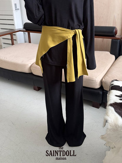 [PRE-ORDER] Soft Boot-Cut Pants (Mom Couple)