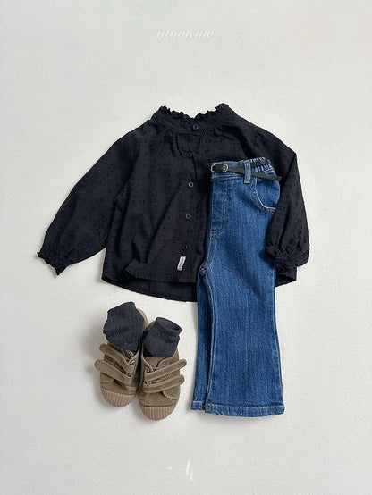 [PRE-ORDER] Berry Boot-Cut Denim Pants