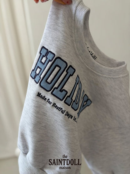 [PRE-ORDER] Holiday Sweatshirts (Mom Couple)