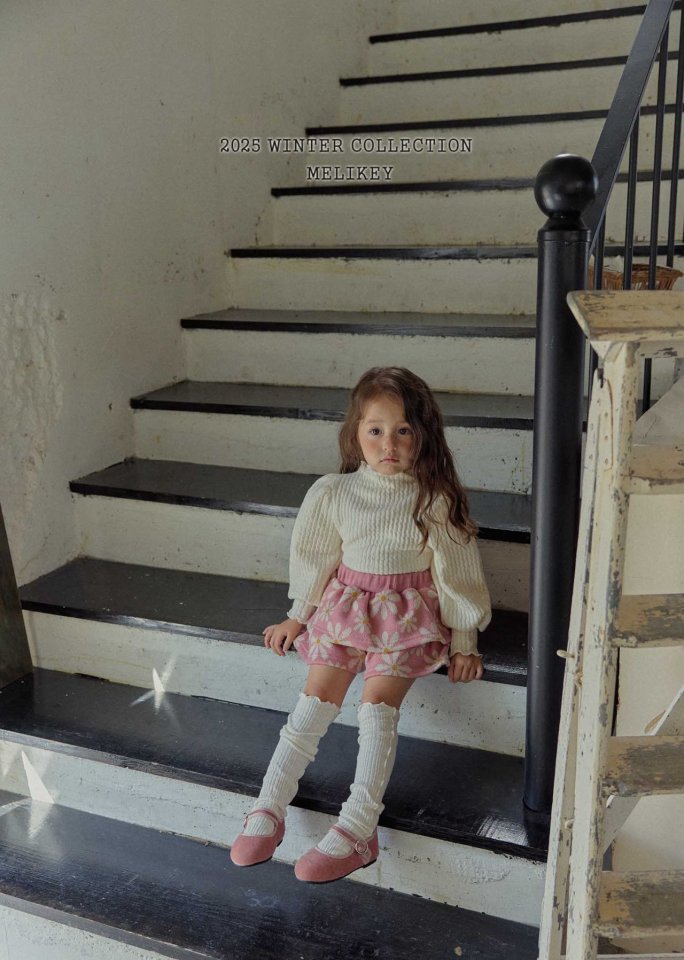 [PRE-ORDER] Big Floral Shorts