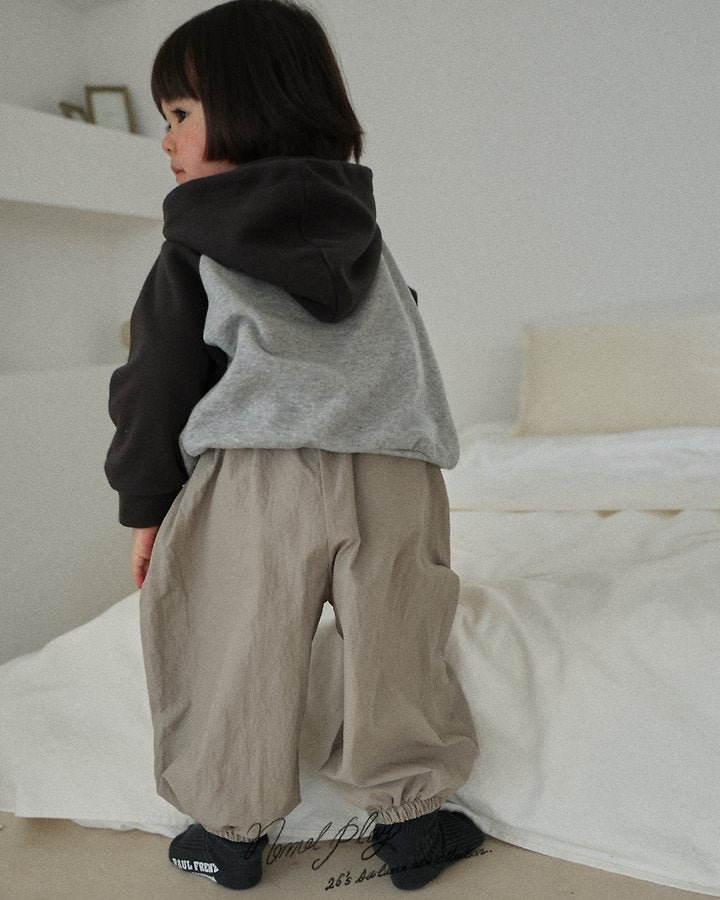 [PRE-ORDER] Normal Nylon Jogger