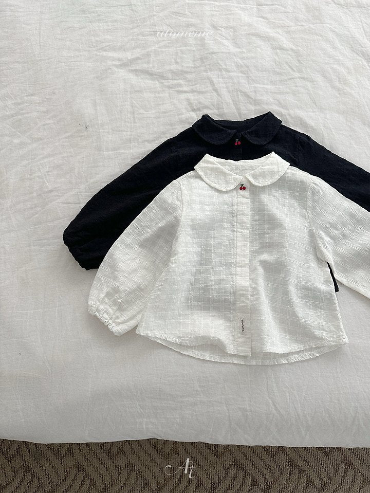 [PRE-ORDER] Cherry Blouse