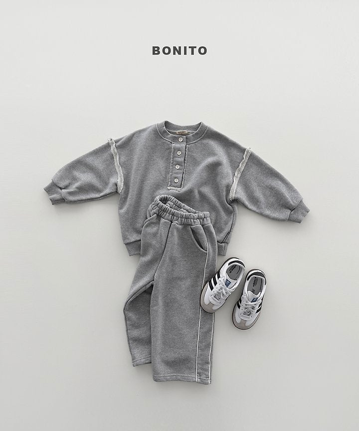 [PRE-ORDER] Stitch Button Sweatshirts